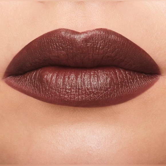 New “Antique velvet” MACximal silky matte lipstick - Picture 6 of 10